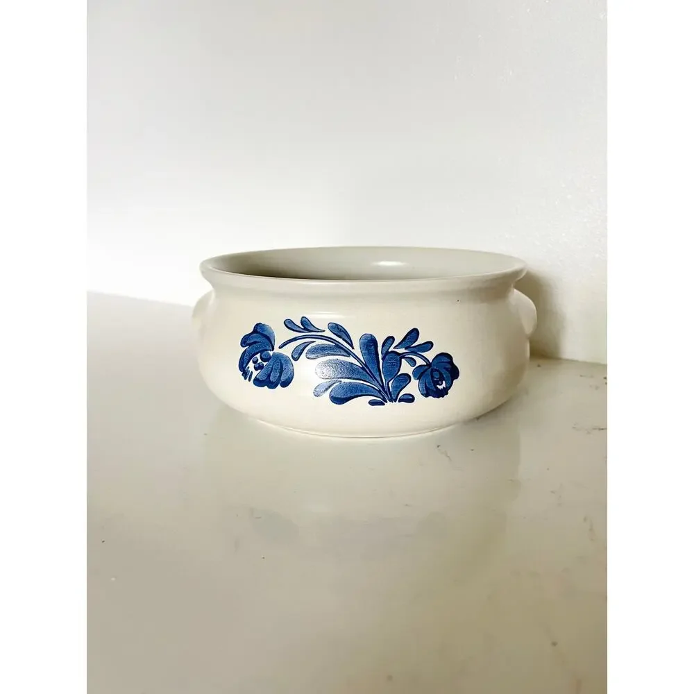 Vtg Pfaltzgraff Yorktowne Blue Stoneware 2qt Casserole Dish Pennsylvania Dutch - Picture 4 of 6